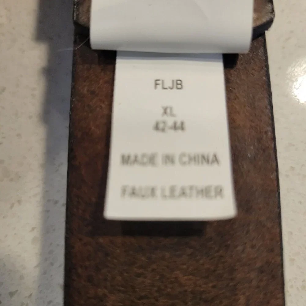 MEN'S Sun Stone Leather Belt With White Trim. Size 42-44.